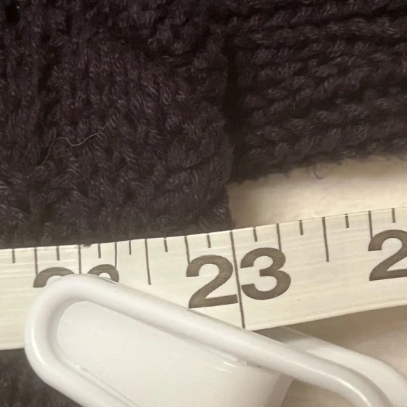 Black Sweater with Cable Knit Design - Picture 9 of 9